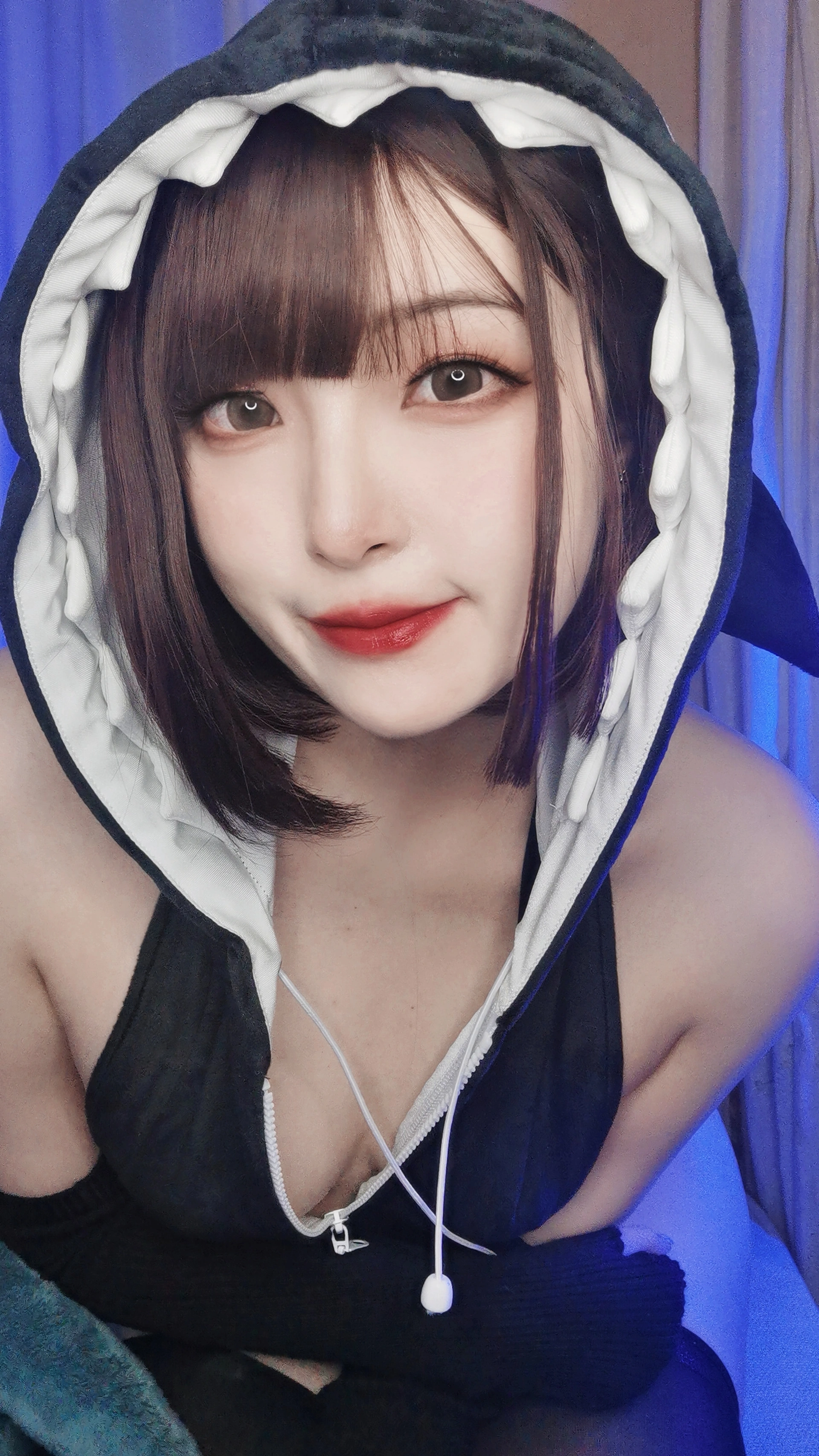 Natsuko夏夏子 – NO.014 虎鲸 自摄 1